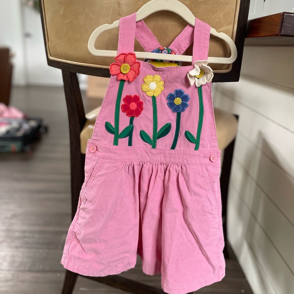EUC Mini Boden Flower Applique Floral Dress 5-6